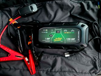 NEW Battery Tender Charge N Start 1200 Amp Jump Starter & Charger