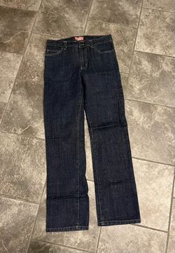 Women’s Pants Size 16 - Blue Old Navy “Skinny” Regular Jeans. In Very Good Condition !!