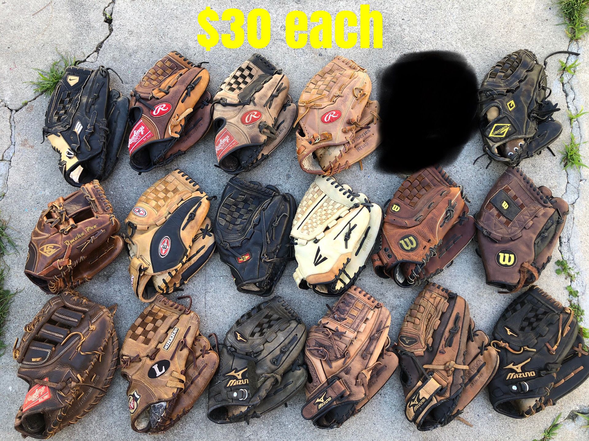 Baseball Gloves mizuno Easton Rawlings Wilson equipment bats A2000 heart of the hide