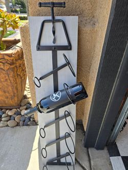 Wall-Mount Wine Rack with Corkscrew Decor