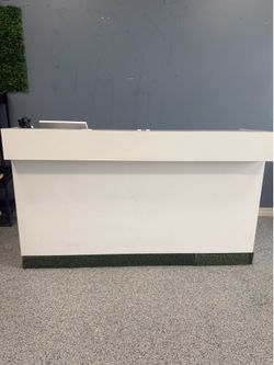 Front desk Cashier