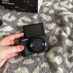 Canon Powershot g7x Mark iii