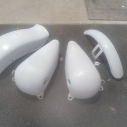 HARLEY DAVIDSON Softail Front & Rear Fenders and Split Fuel Tank