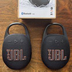JBL Clip 5 Bluetooth Speaker (Pair)