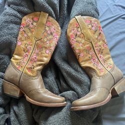 Leather Woman’s Boots
