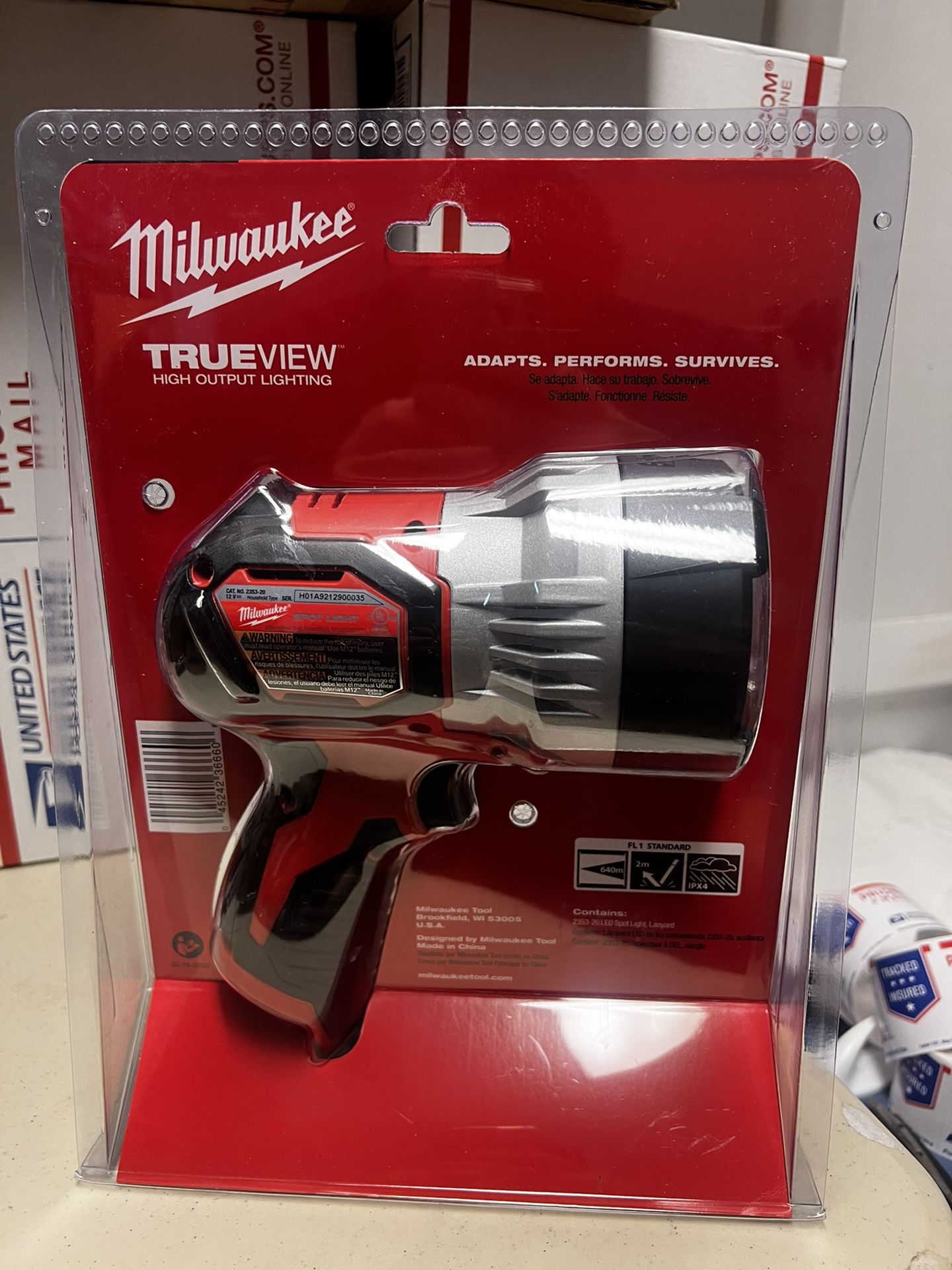 Milwaukee M12 12-Volt Lithium-Ion Cordless 750-Lumen TRUEVIEW LED Handheld  Spotlight (Tool-Only) for Sale in Olney, MD OfferUp