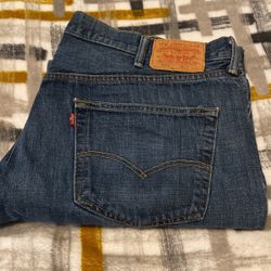 Levi’s  501 W42L 32