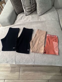 NIKE SHORTS