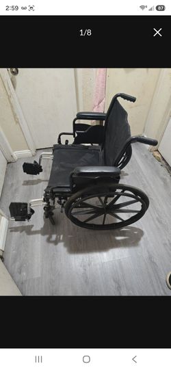 Drive cruiser 3 extra wide twenty inch wheelchair. Tires have cracks in them, but they're still good to use