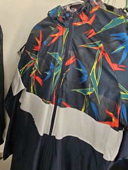 Mens Windbreaker New Size Medium