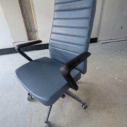 Super Plush High Back Office Chair