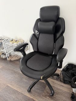 gaming chair