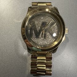 Michael Kors & Invivta (Woman’s)