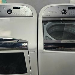 Great Working  Agitator Less Whirlpool Washer And Dryer Set 