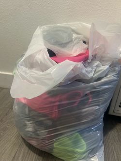 Women’s clothing bundle!!