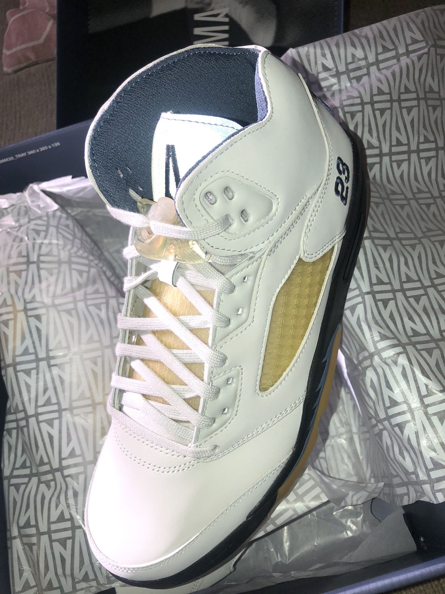 A Ma Maniere X Wmns Jordan 5 “Dawn” (12w/10.5m)