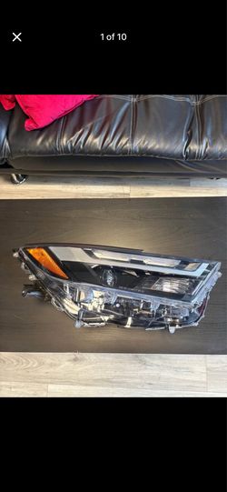 2020-2025 Toyota Rav 4 Headlight Passenger Side OEM