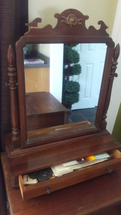 Vanity mirror with drawer