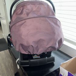 Car Seat With Base 