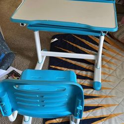 Height Adjustable Kids Study Table And Chair