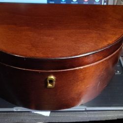Decent Jewelry Box 