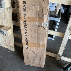 Queen Platform Base
