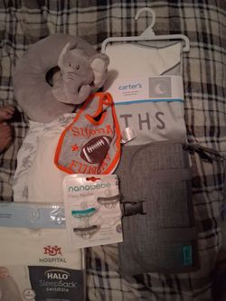 Nb infant items clothes