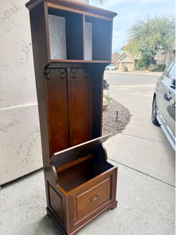 Hall tree or storage bench