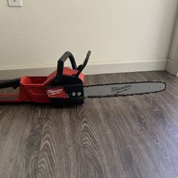 Milwaukee Chainsaw 