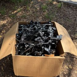 18x18x16 Box Of Macy’s Hangers