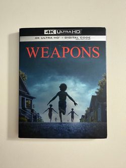Weapons (4K UHD Blu-Ray with Slipcover)