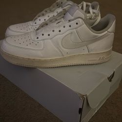 Nike Air Force 1
