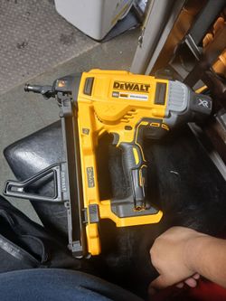 Dewalt