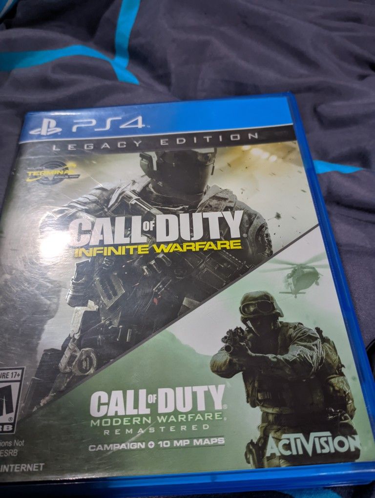 PS4 Game Bundle - Call of Duty Infinite Warfare, Call Of Duty Black Ops& Plants vs Zombies (3 Games)