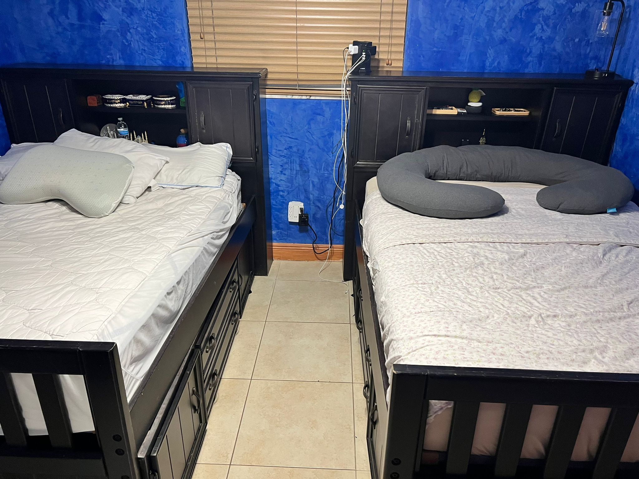 2 Wood Full Size Beds