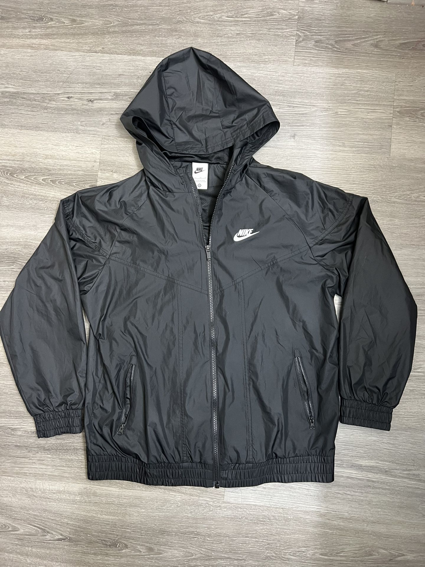 Nike “Black” Windbreaker Size XL In Kids (Small In Men)