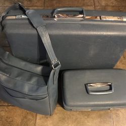 American Tourister Luggage Set