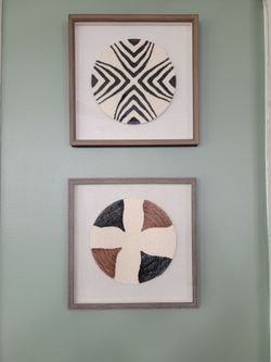 2-D Woven Bohemian Geometric Frames