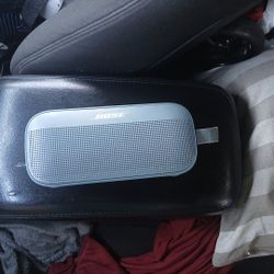Soundlink Flex Open Box Like New