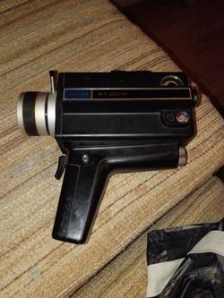 Sears super 8 3*1 zoom movie camera