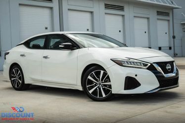 2023 Nissan Maxima