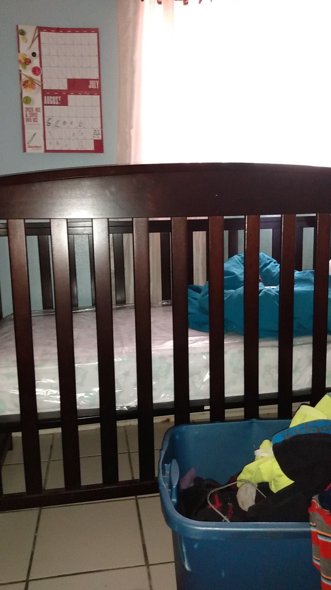 Baby crib