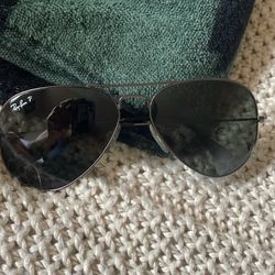 Ray Ban Aviator Sunglasses