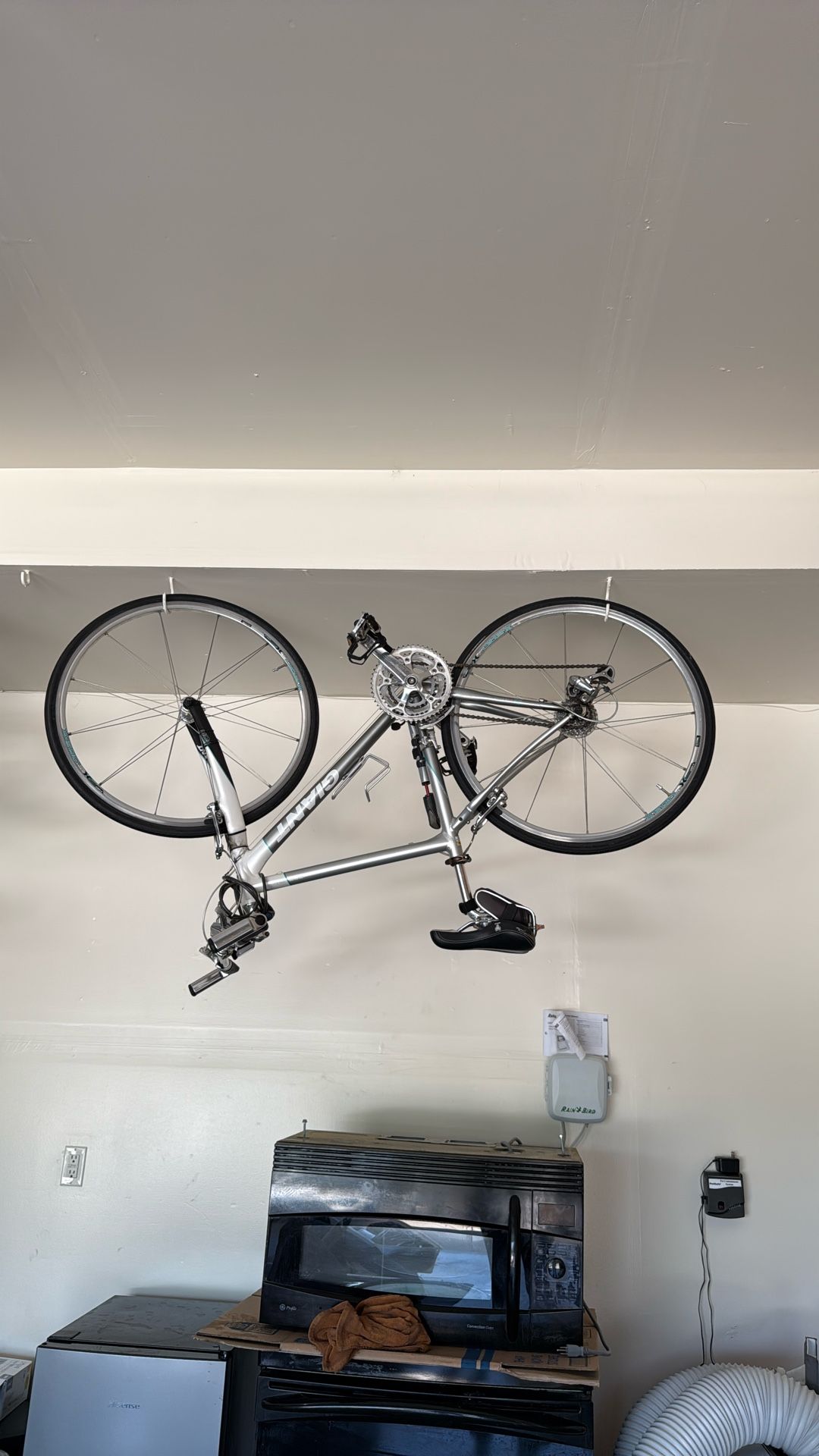 Woman’s Giant Rode Bike