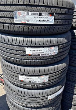 235/60R18 Hankook Kinergy Set 4 New Tires