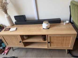 Rattan console