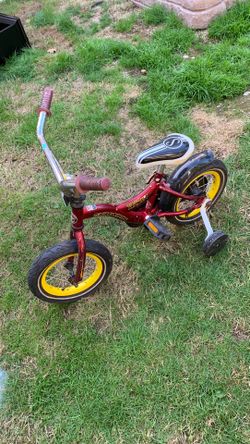 Child’s Schwinn Bicycle with Training Wheels