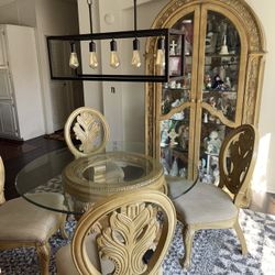 Table Chairs And Hutch 