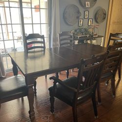 Table and 6 Chairs