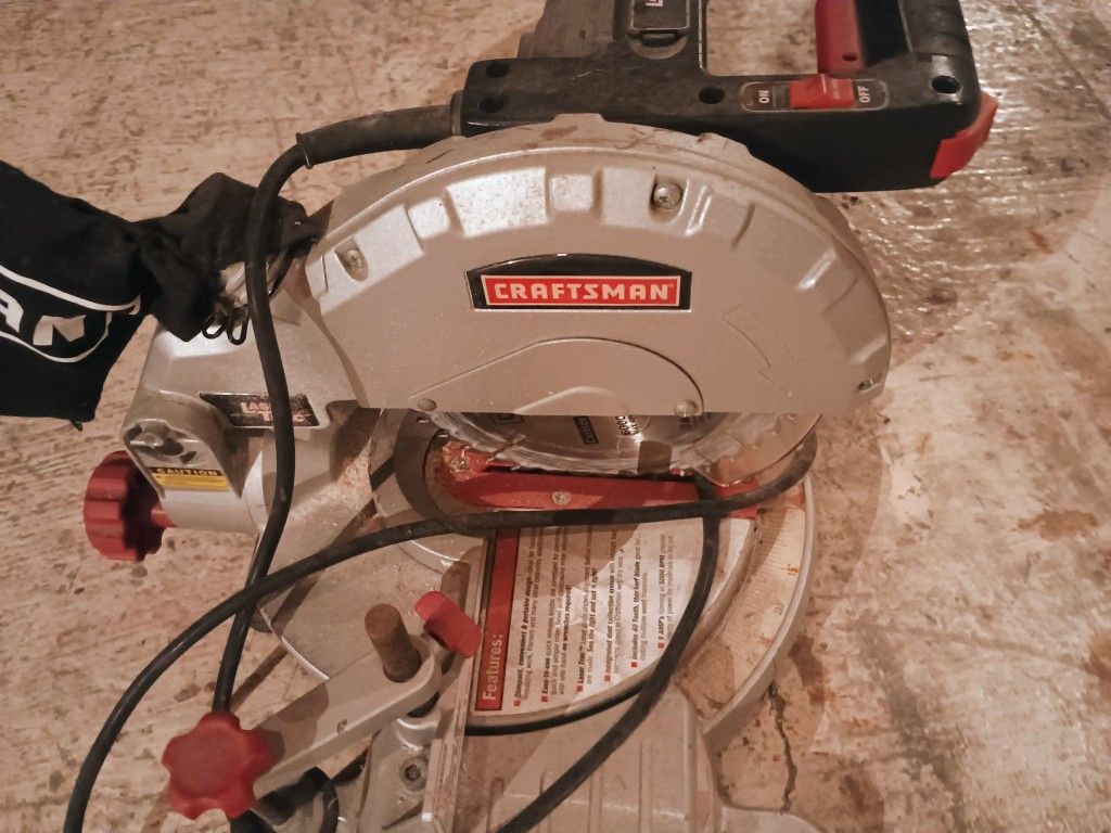 Craftsman Saw